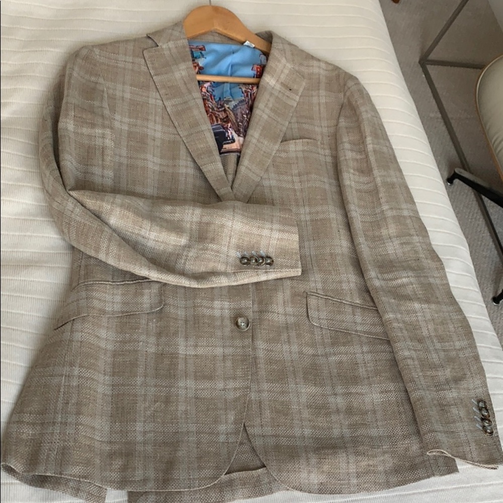 Selling items I don’t wear!